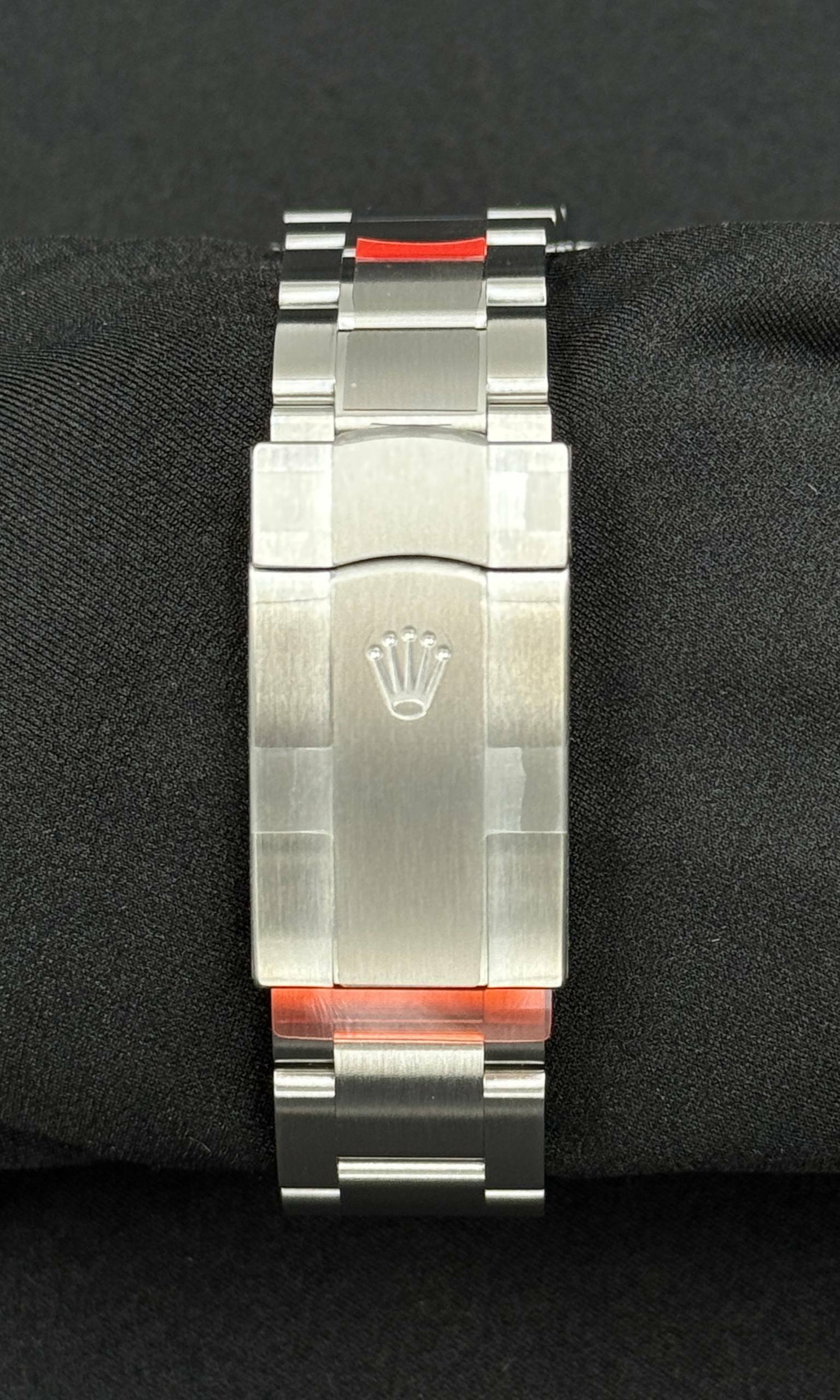 Rolex Oyster Perpetual 41 CREAM lotto 39211