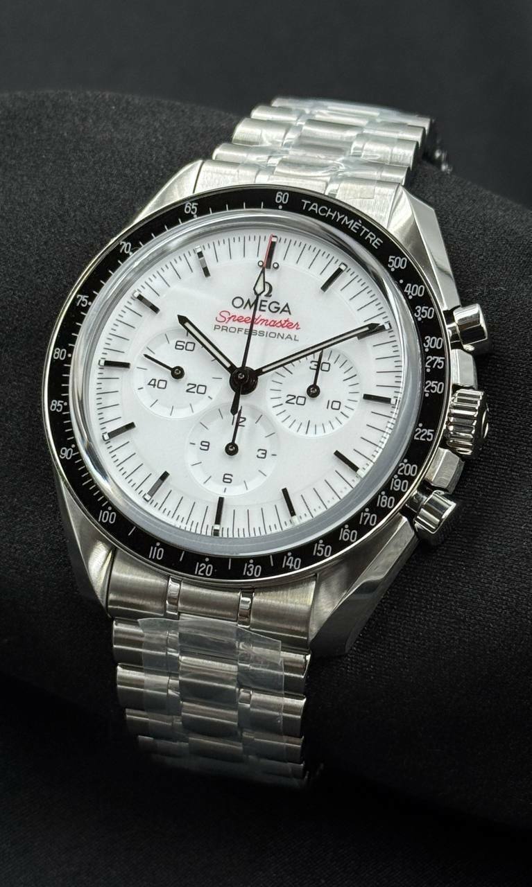 Omega Speedmaster MOONWATCH ALBINO lotto 39472