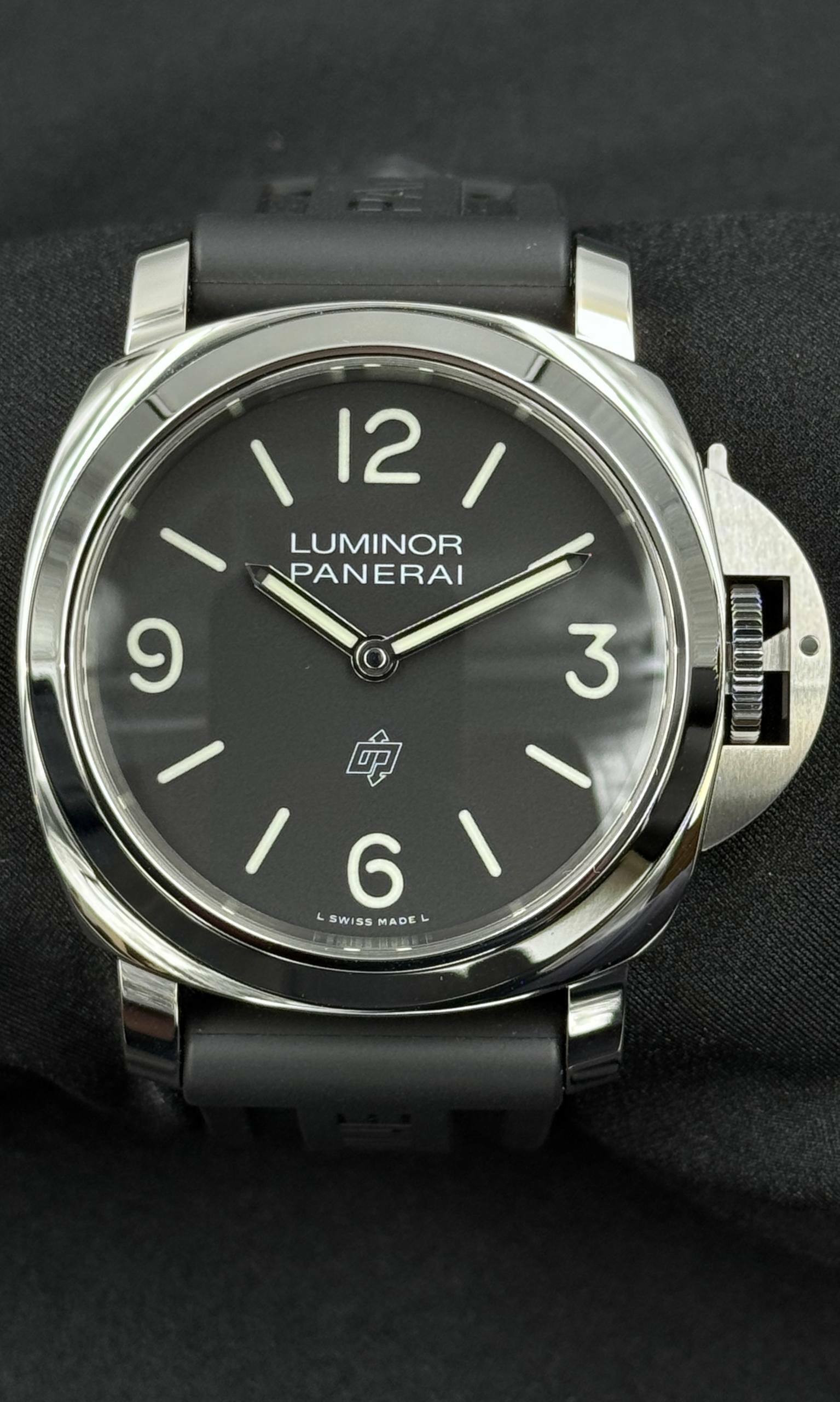 Panerai Luminor BASE LOGO lotto 39083