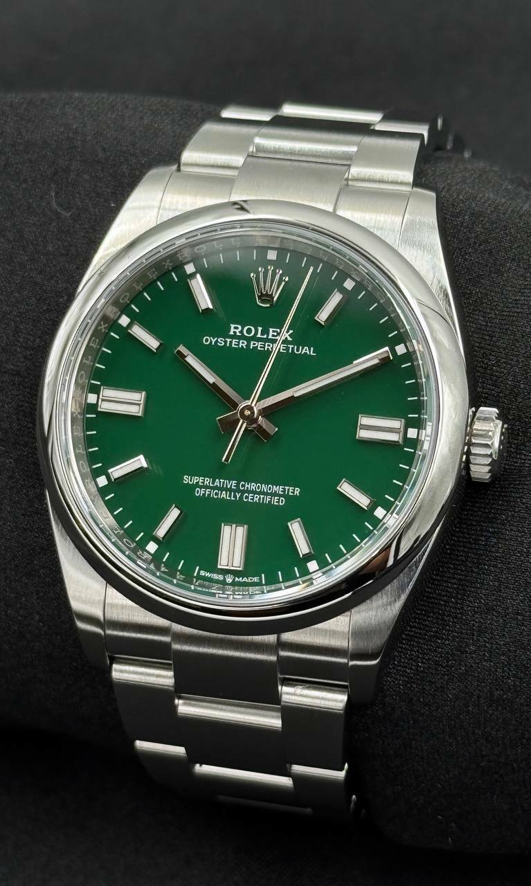 Rolex Oyster Perpetual 36 GREEN lotto 39529