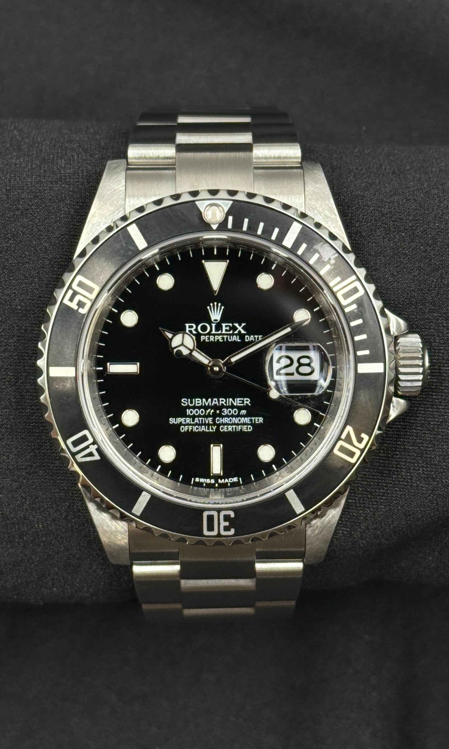 Rolex Submariner Date 40 RRR lotto 39289 - Orologio di lusso usati e garantiti CHLW Bari