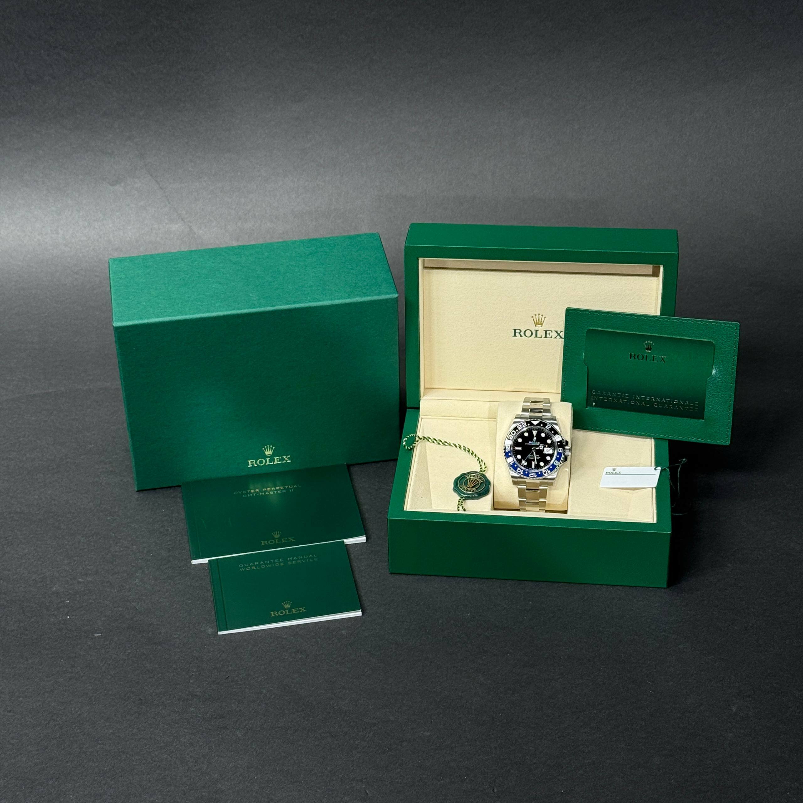 Rolex GMT Master II BATMAN lotto 39105